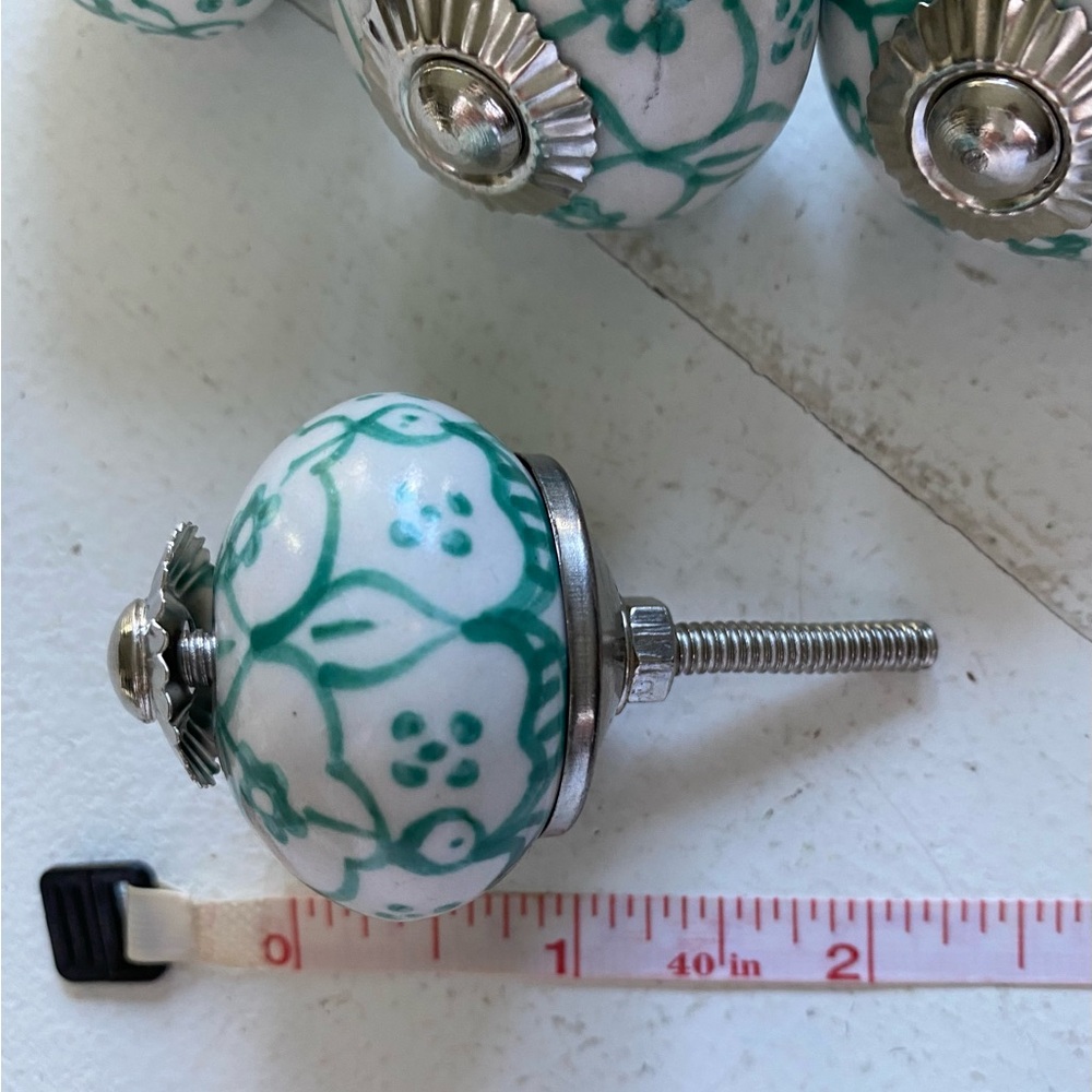 Set of 5 drawer knobs - Picture 4 of 4